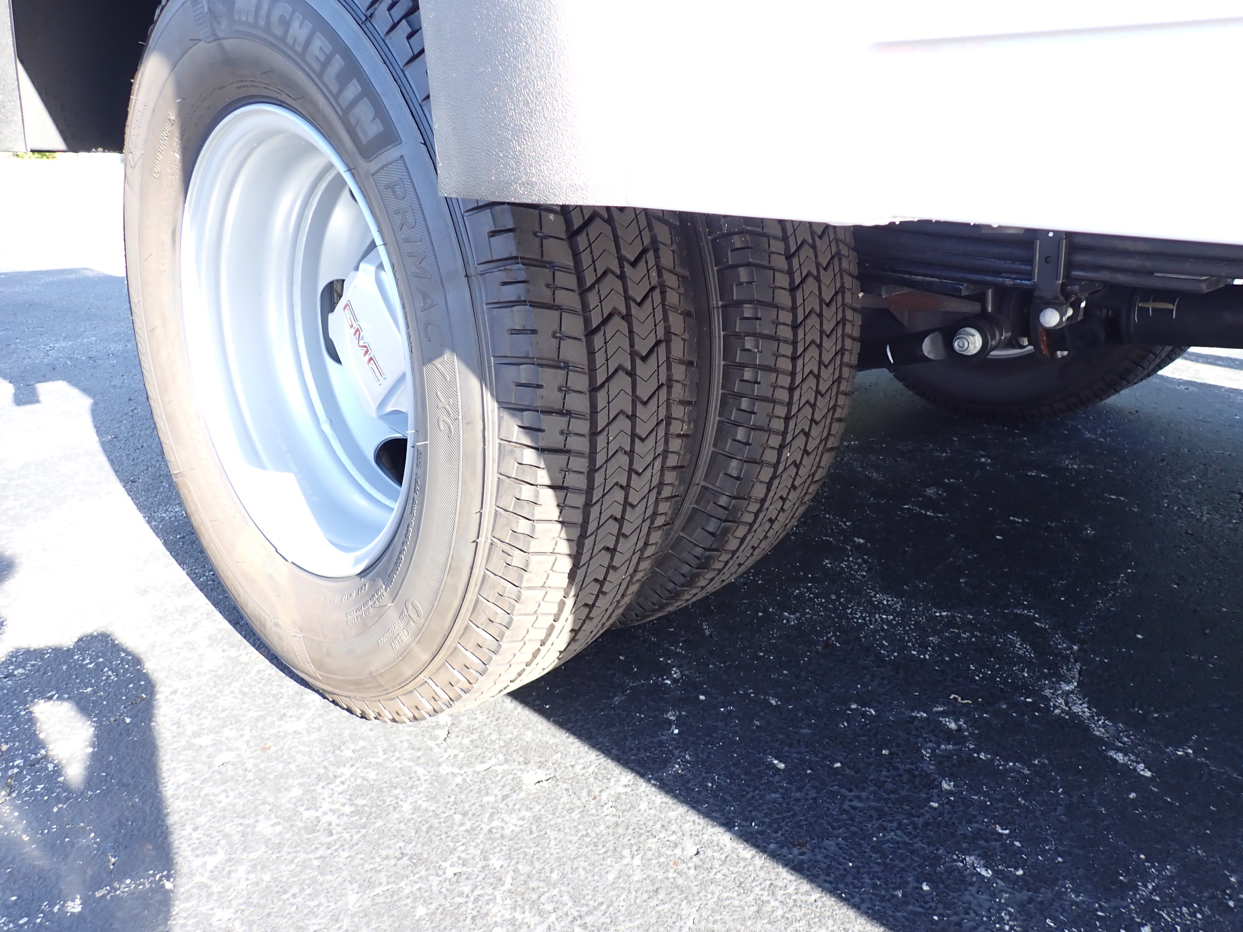 2026 GMC Sierra 3500 HD Chassis Cab Pro
