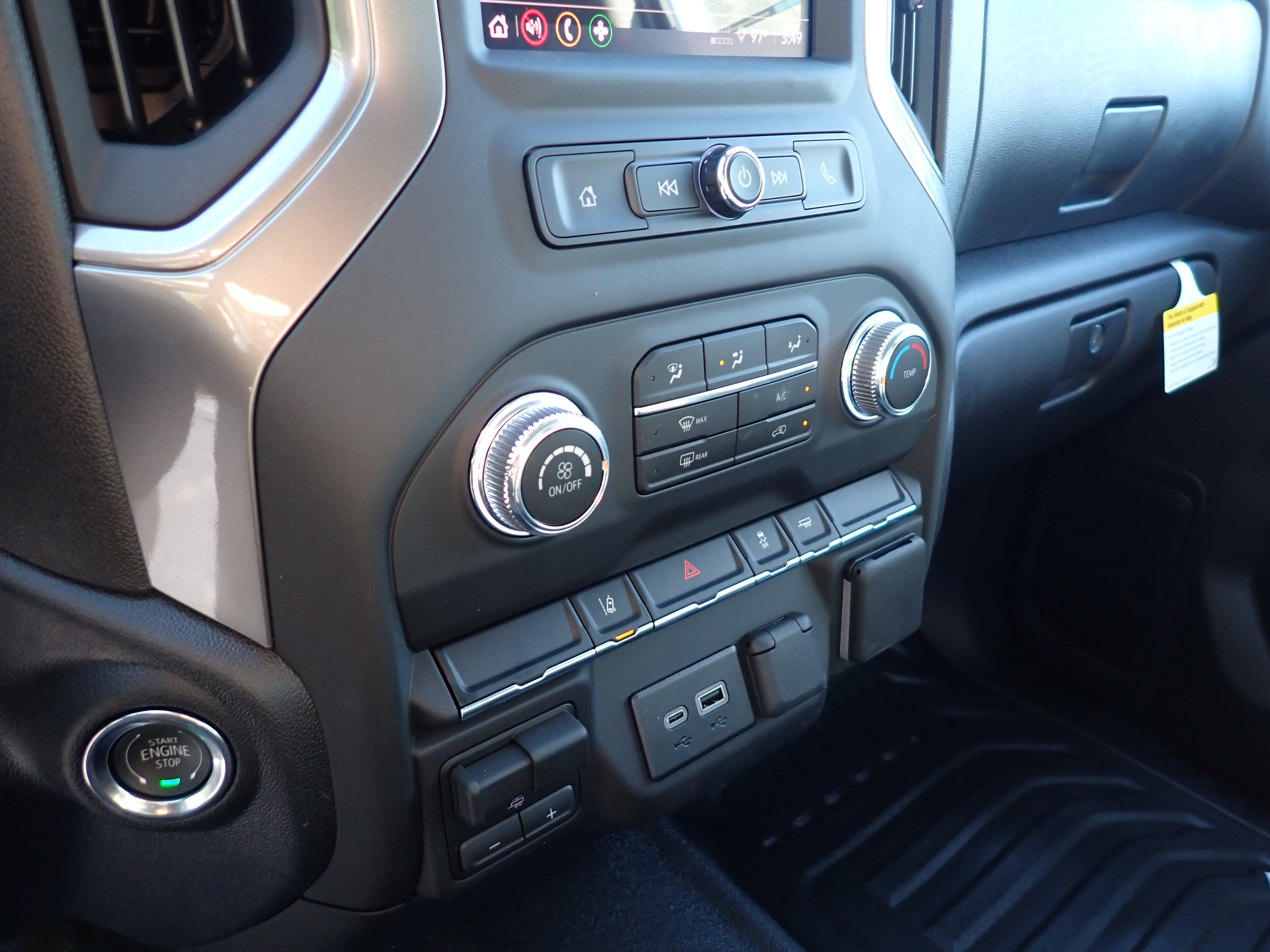 2026 GMC Sierra 3500 HD Chassis Cab Pro