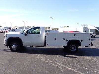 2026 GMC Sierra 3500 HD Chassis Cab Pro