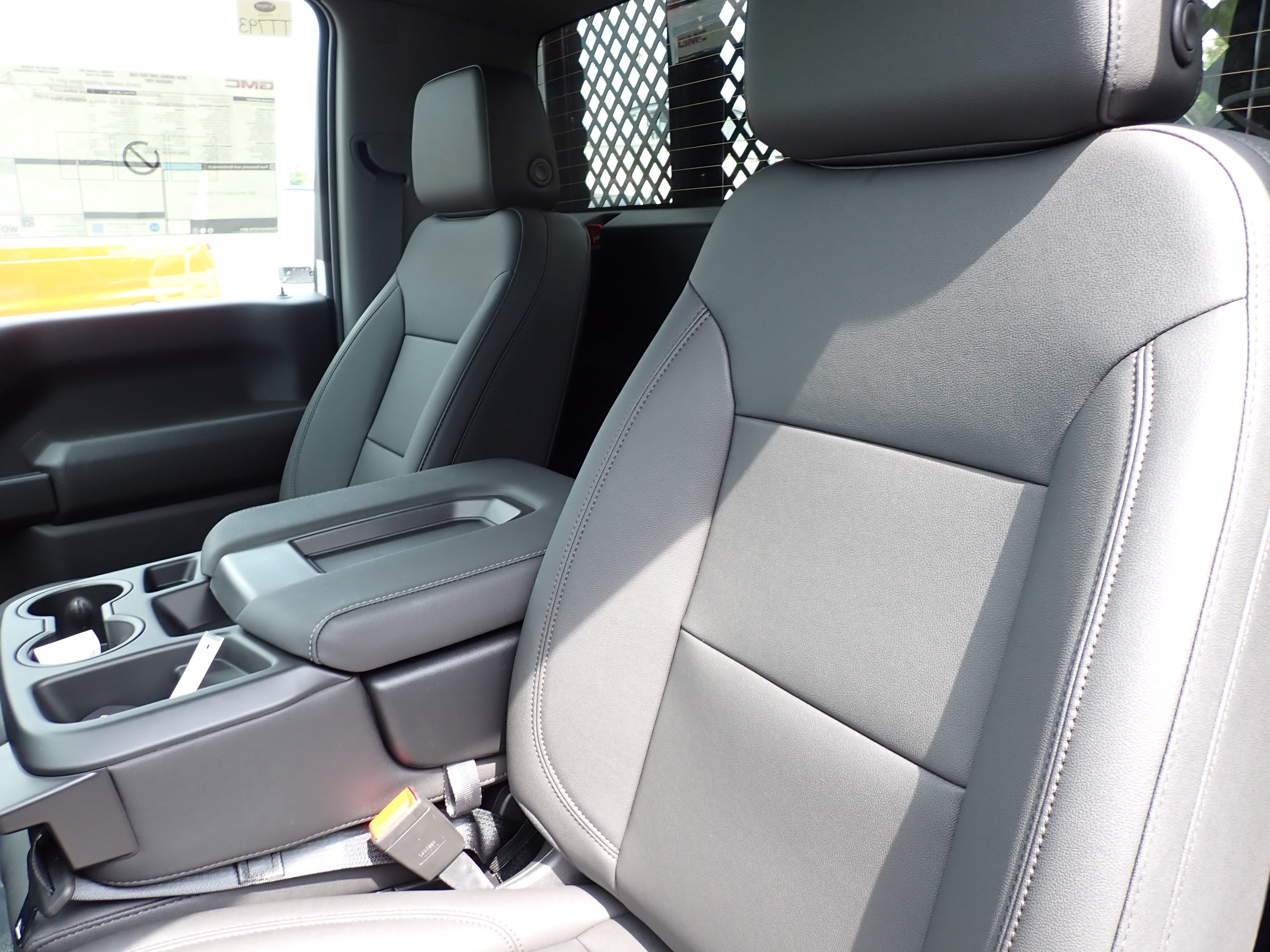 2026 GMC Sierra 3500 HD Chassis Cab Pro