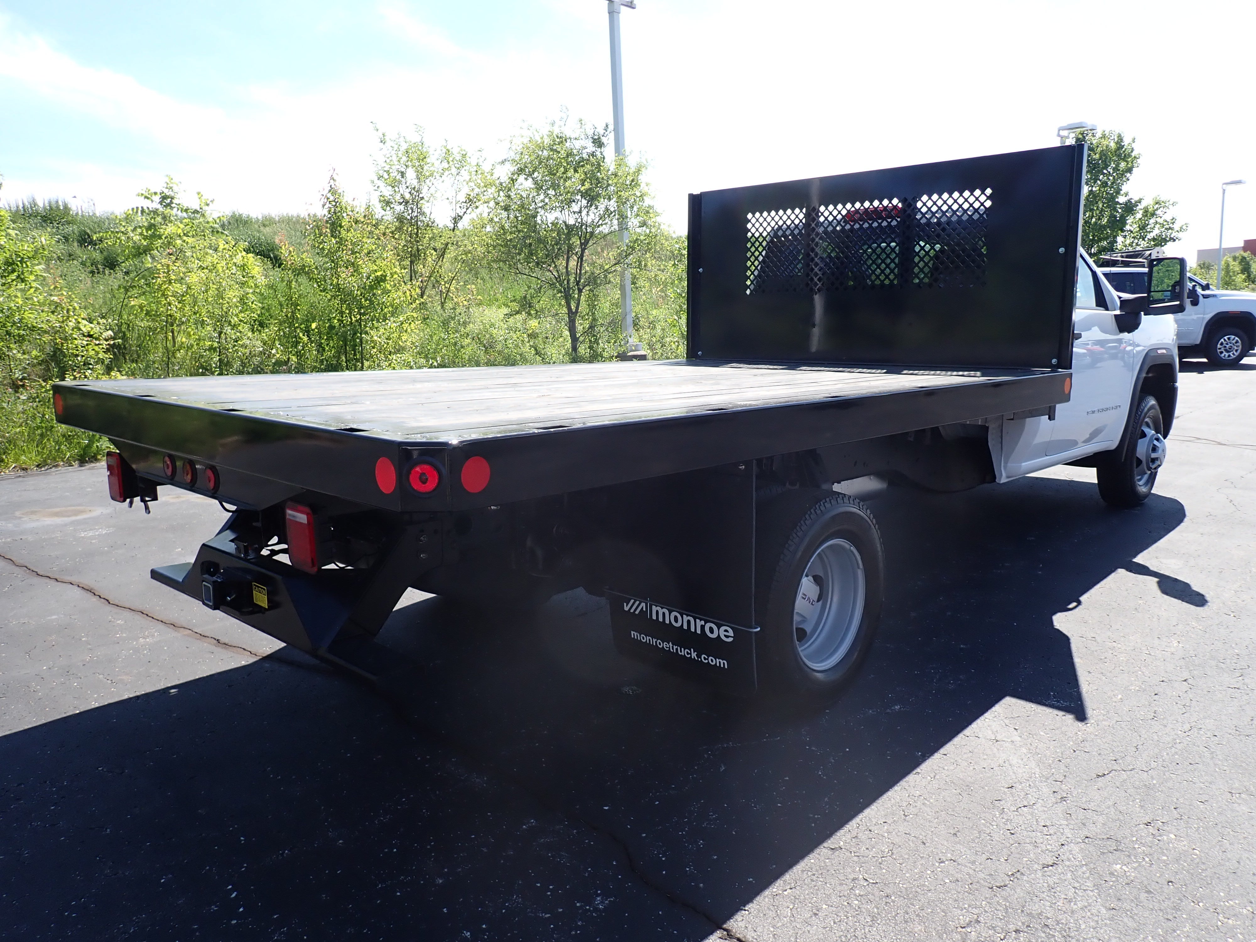 2026 GMC Sierra 3500 HD Chassis Cab Pro