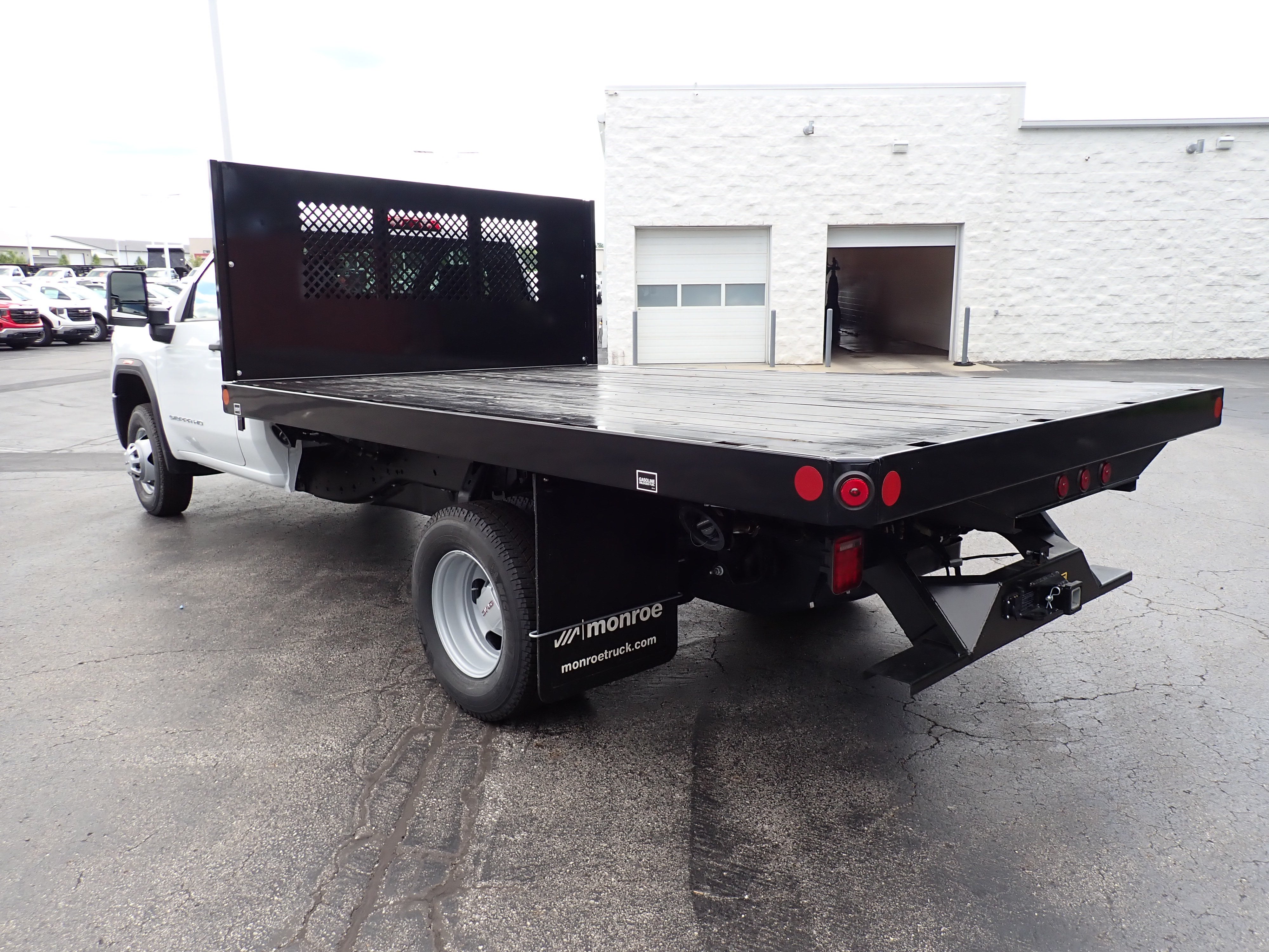 2026 GMC Sierra 3500 HD Chassis Cab Pro