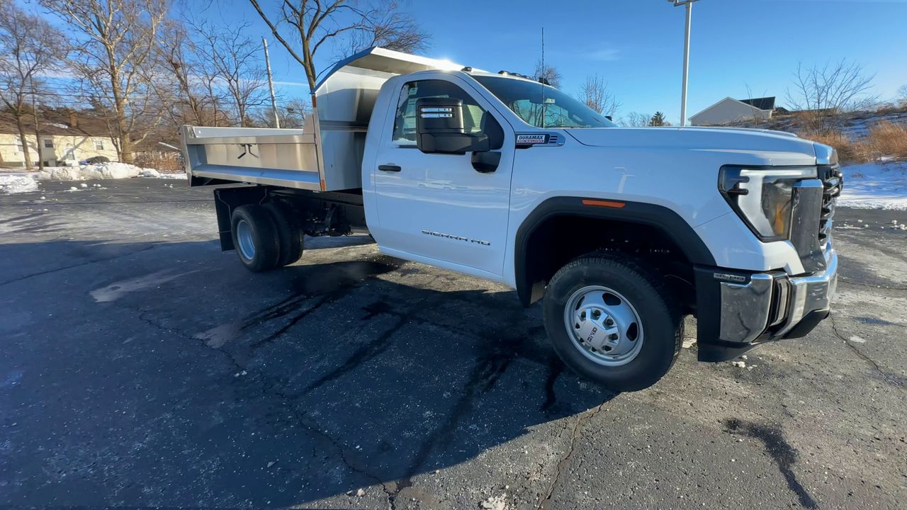 2026 GMC Sierra 3500 HD Chassis Cab Pro