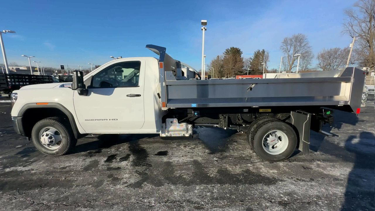 2026 GMC Sierra 3500 HD Chassis Cab Pro