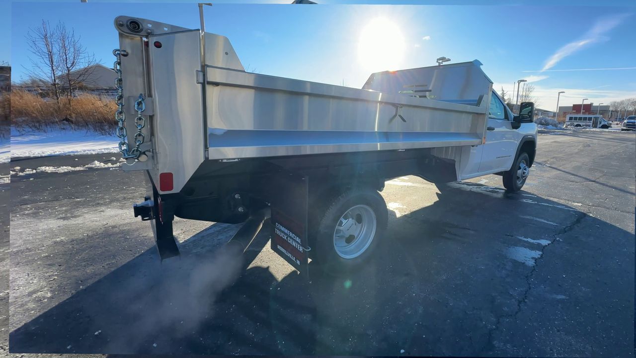 2026 GMC Sierra 3500 HD Chassis Cab Pro