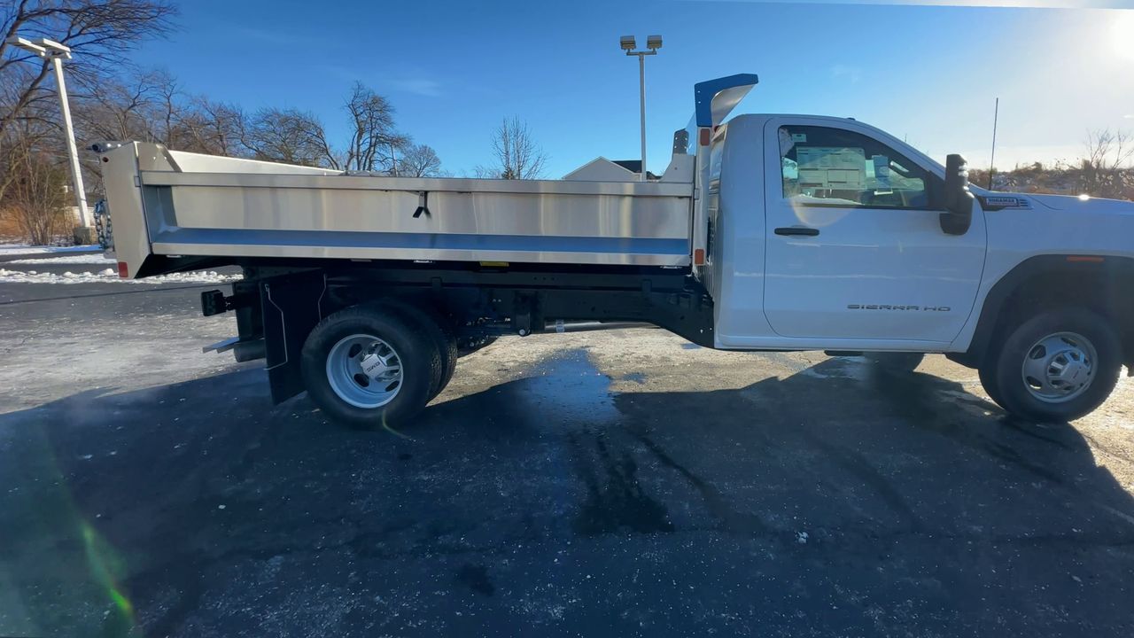 2026 GMC Sierra 3500 HD Chassis Cab Pro