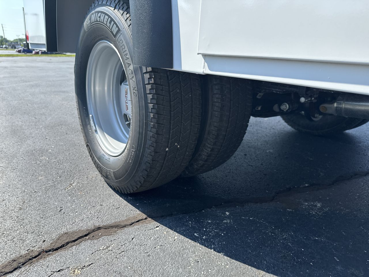 2025 GMC Sierra 3500 HD Chassis Cab Pro