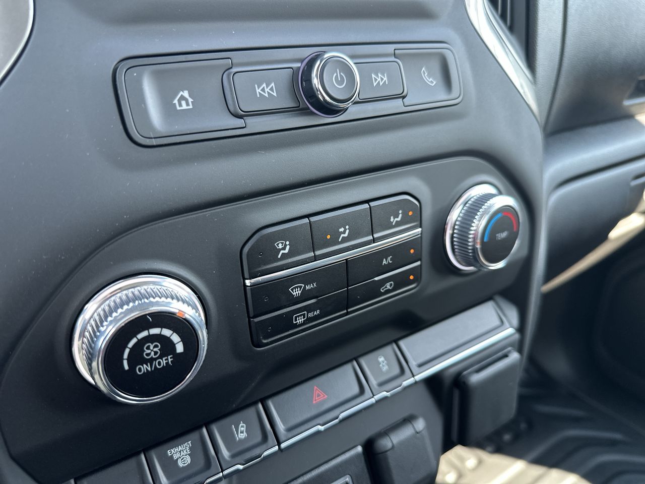 2025 GMC Sierra 3500 HD Chassis Cab Pro