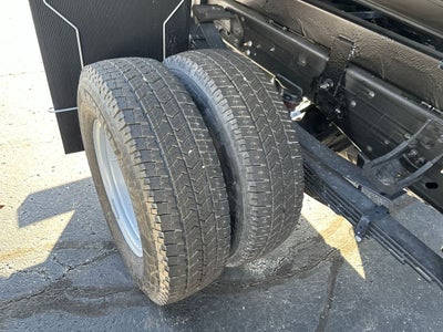 2025 GMC Sierra 3500 HD Chassis Cab Pro