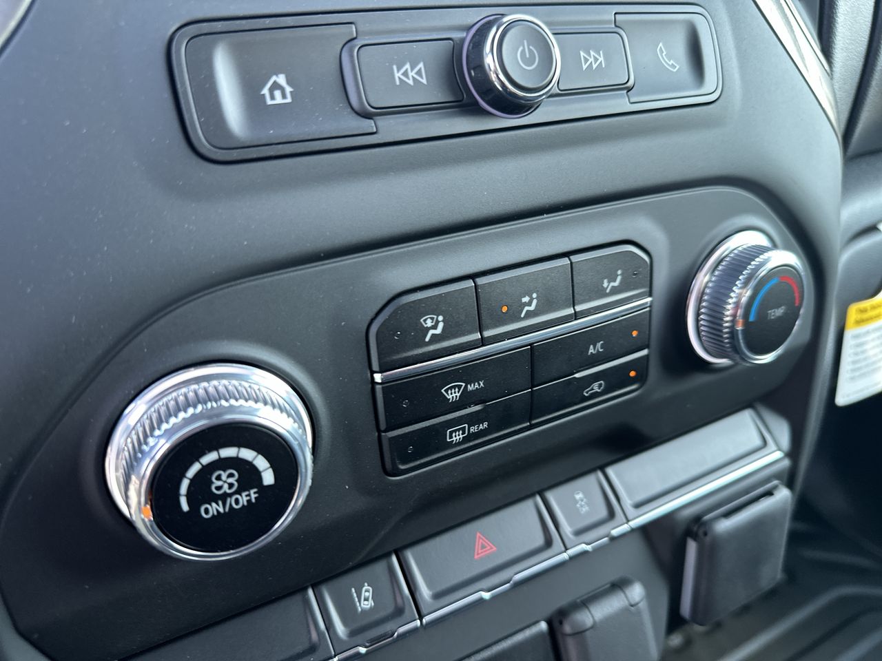 2025 GMC Sierra 2500 HD Pro