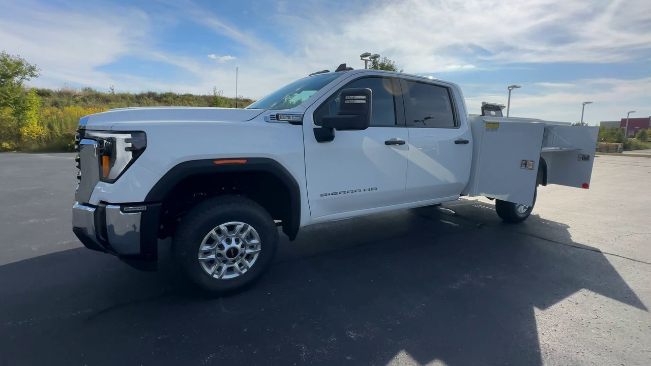 2025 GMC Sierra 2500 HD Pro