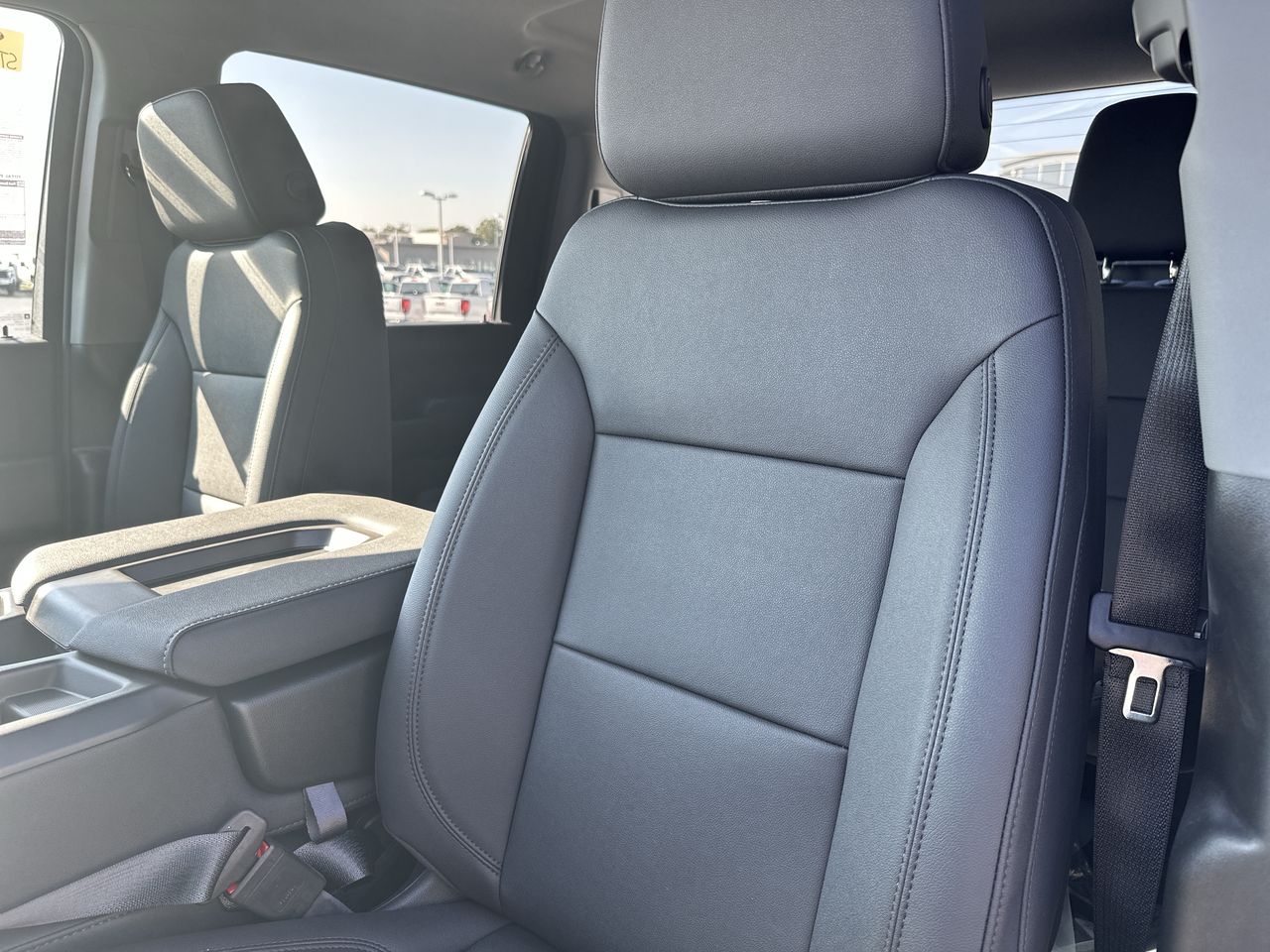 2025 GMC Sierra 2500 HD Pro