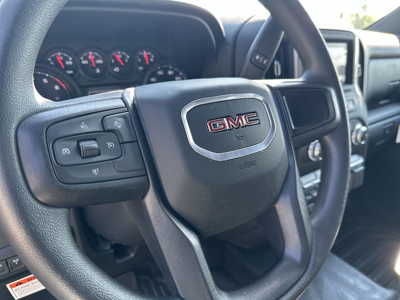 2025 GMC Sierra 2500 HD Pro