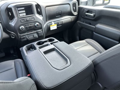 2025 GMC Sierra 3500 HD Chassis Cab Pro