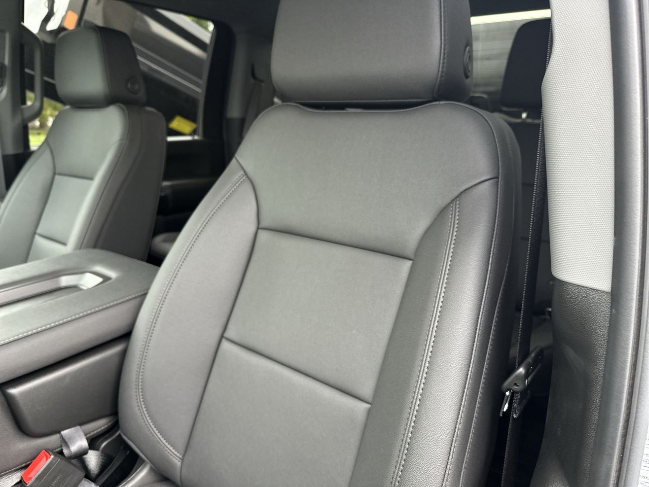 2025 GMC Sierra 3500 HD Chassis Cab Pro