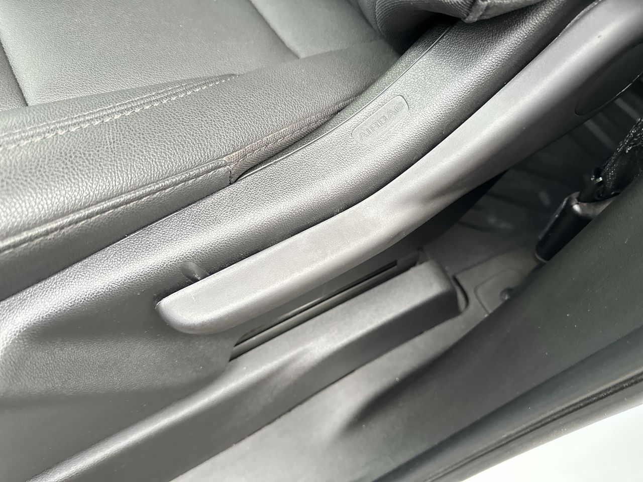 2025 GMC Sierra 3500 HD Chassis Cab Pro