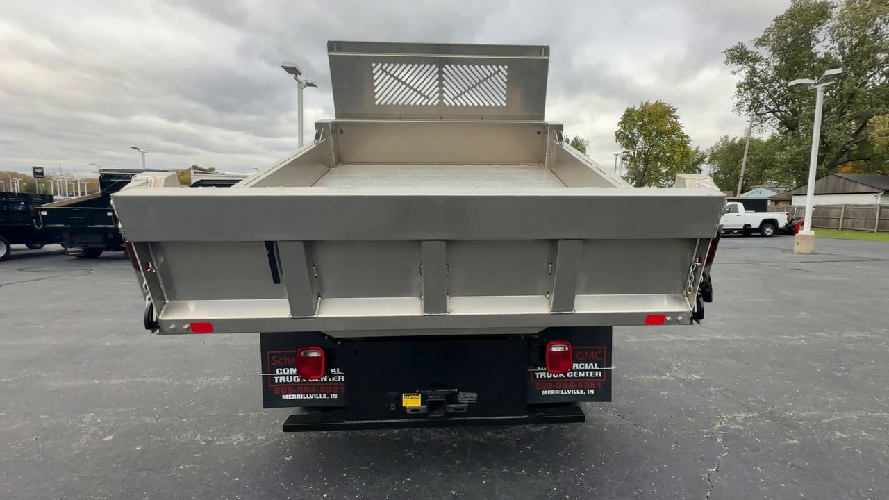 2025 GMC Sierra 3500 HD Chassis Cab Pro