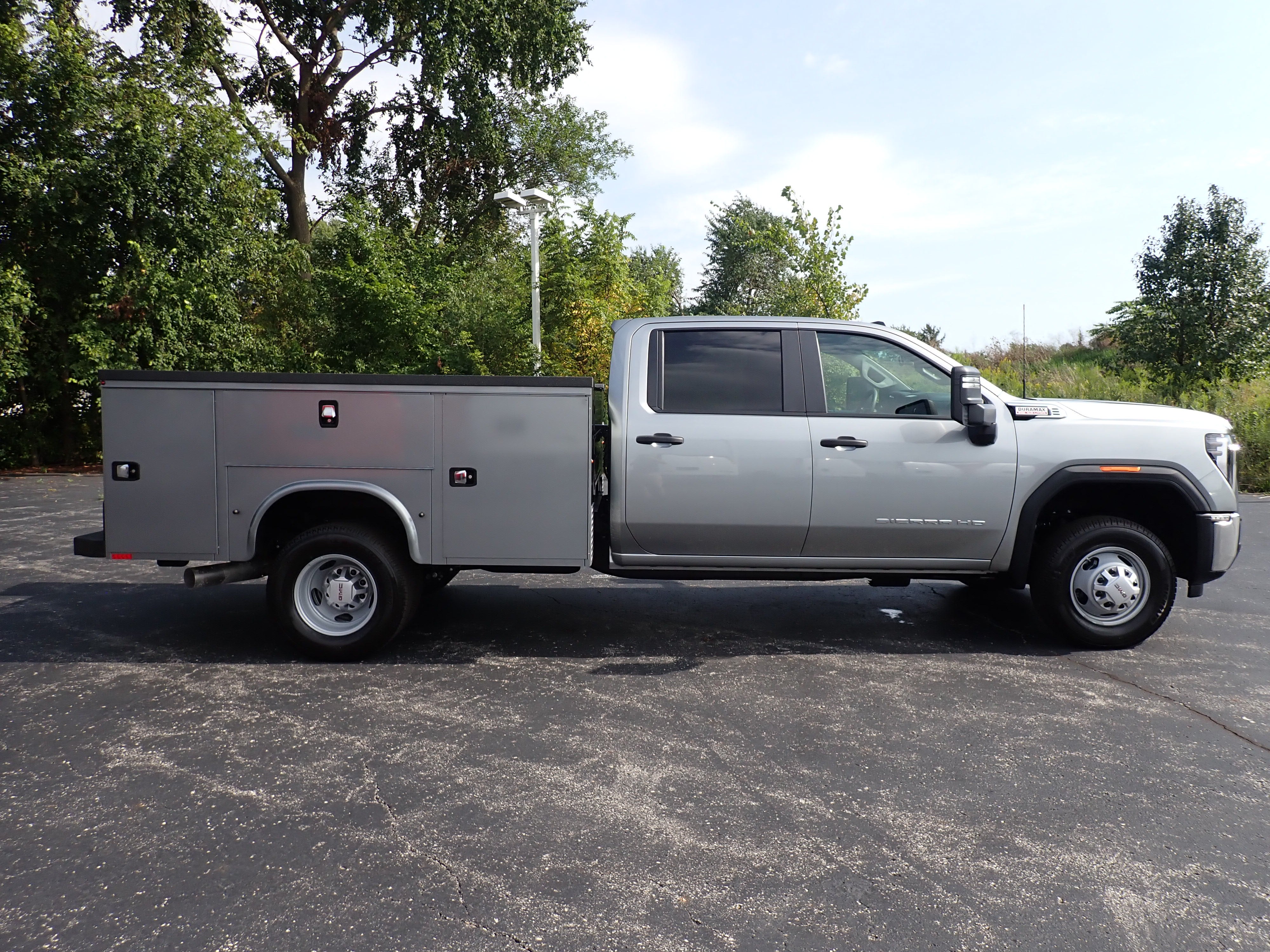 2026 GMC Sierra 3500 HD Chassis Cab Pro