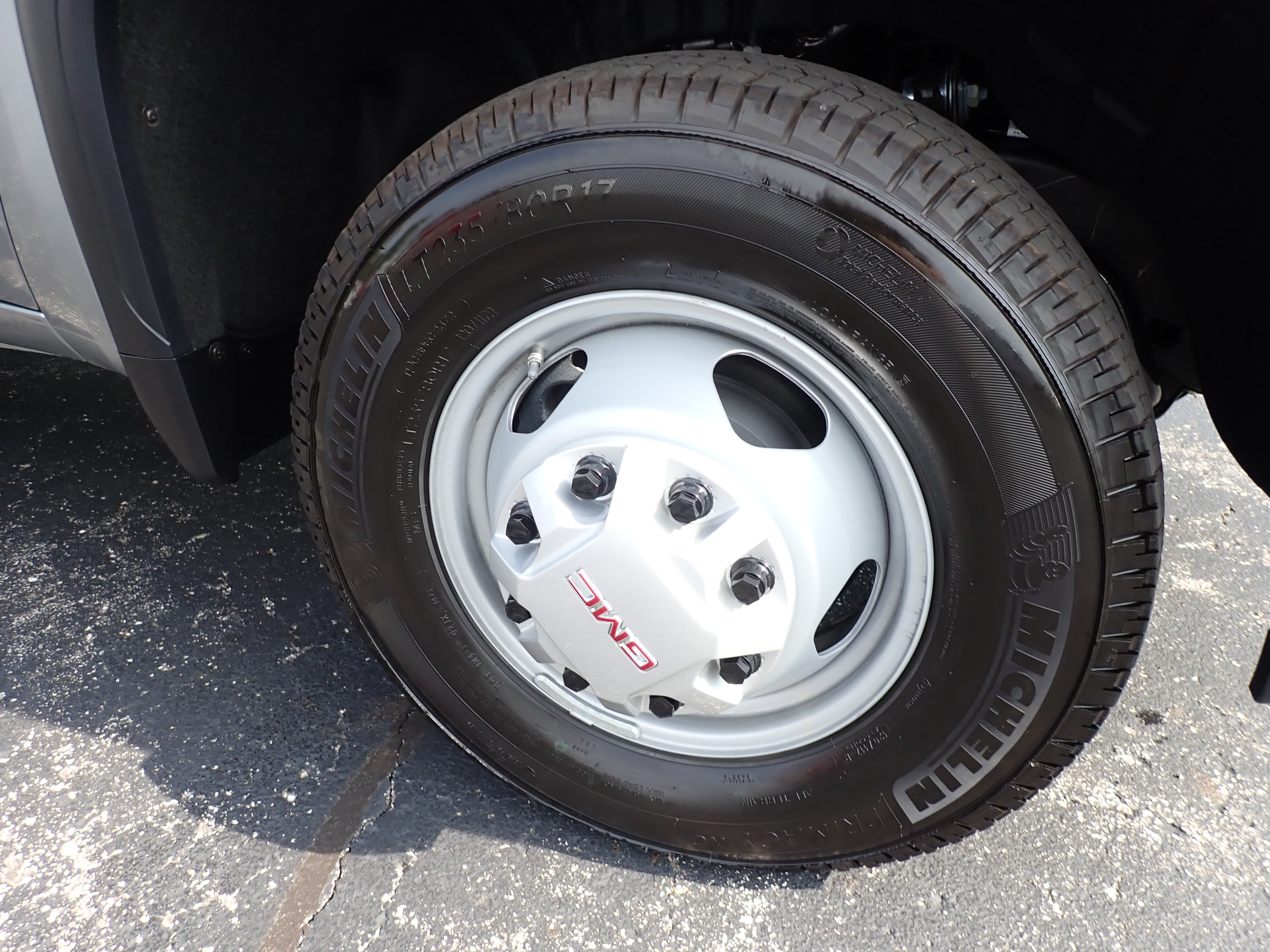 2026 GMC Sierra 3500 HD Chassis Cab Pro
