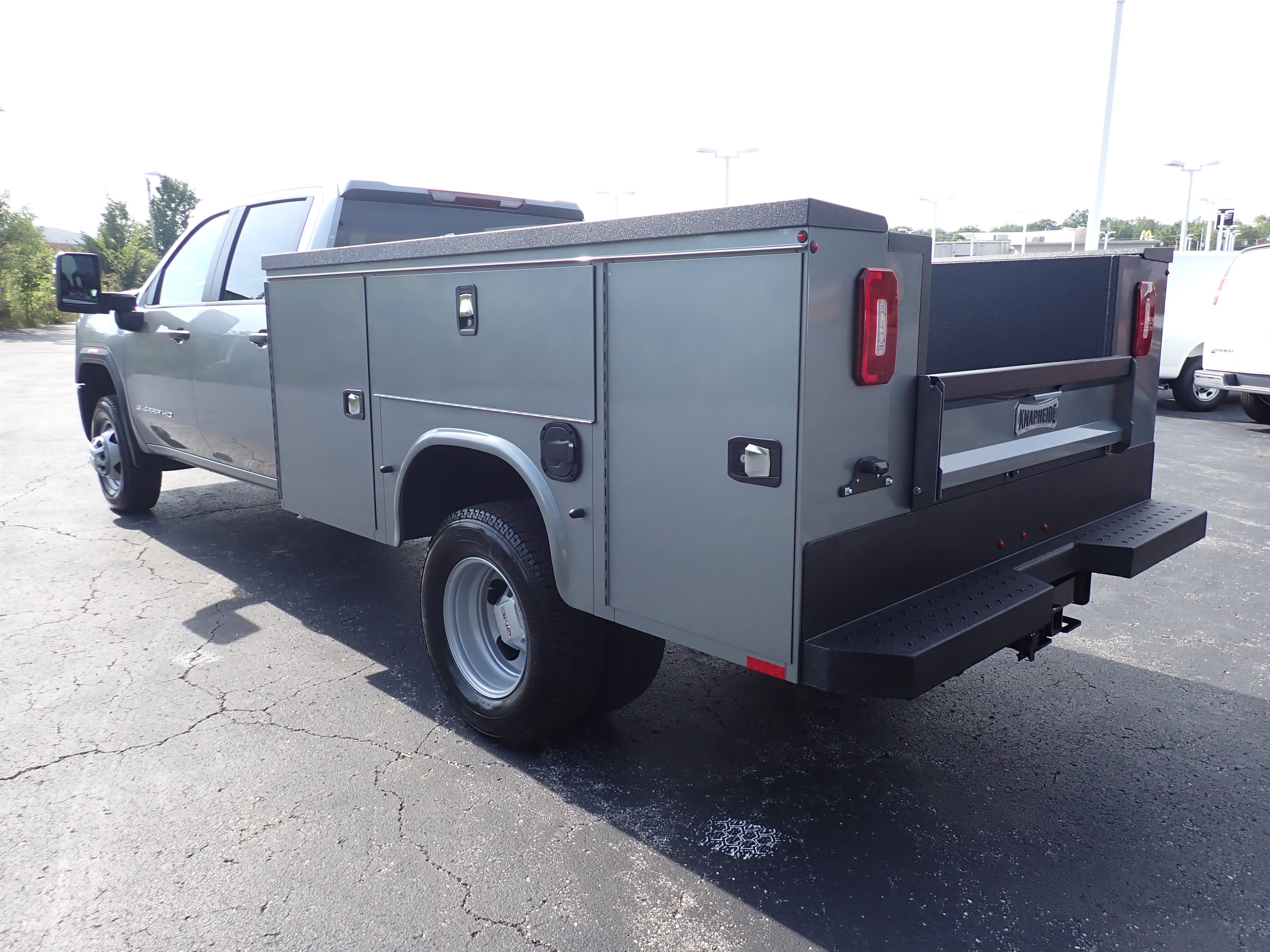 2026 GMC Sierra 3500 HD Chassis Cab Pro