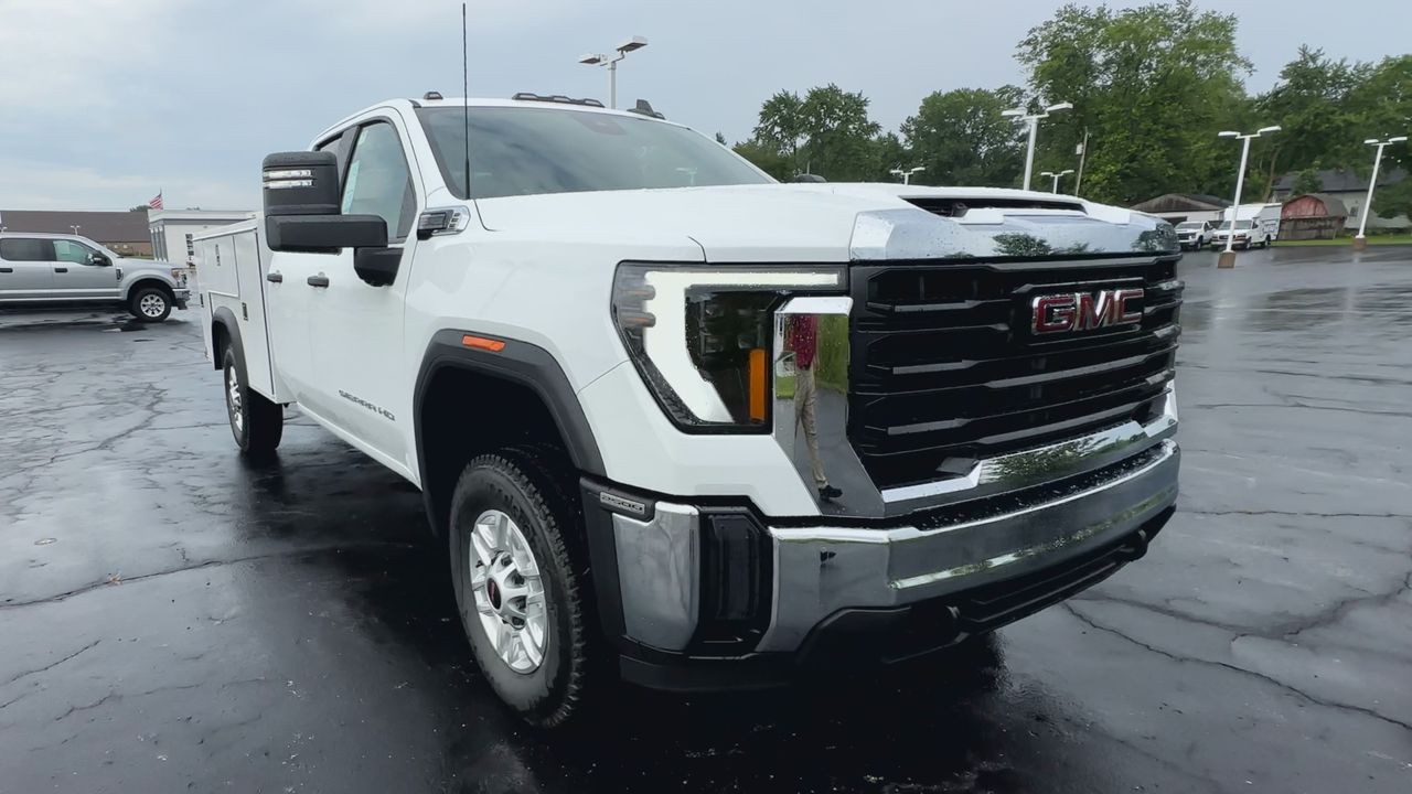 2025 GMC Sierra 2500 HD Pro