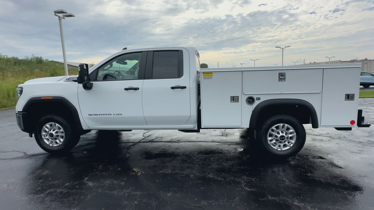 2025 GMC Sierra 2500 HD Pro