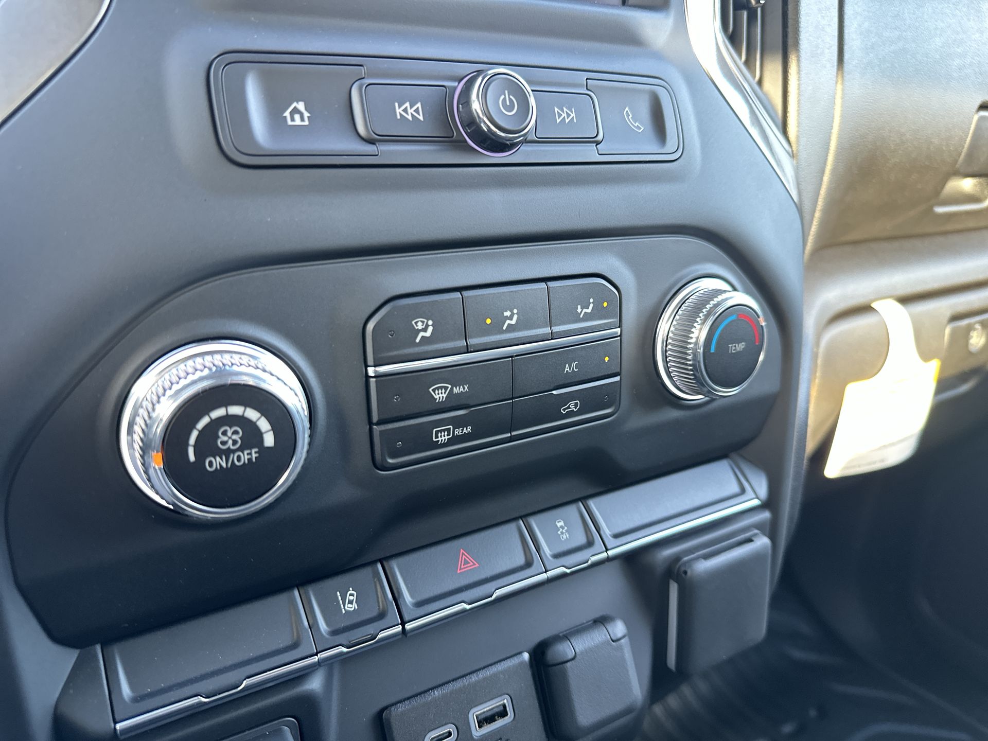 2025 GMC Sierra 3500 HD Pro