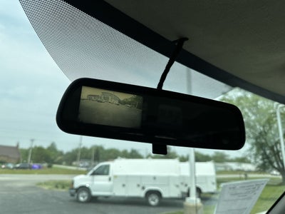 2017 GMC Savana Passenger 2500 LT