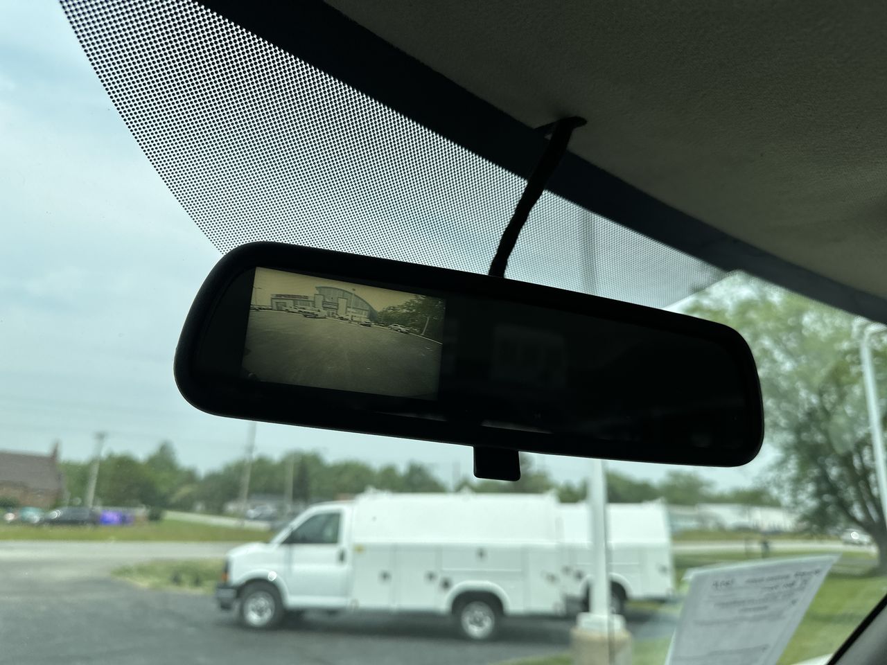 2017 GMC Savana Passenger 2500 LT