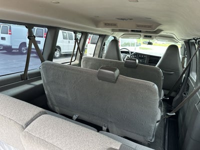 2017 GMC Savana Passenger 2500 LT