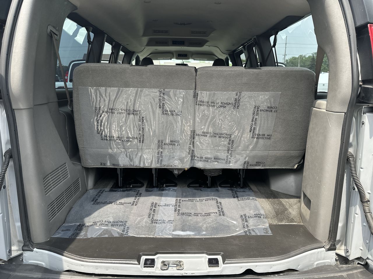 2017 GMC Savana Passenger 2500 LT