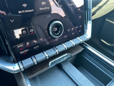 2027 GMC Acadia Denali Ultimate