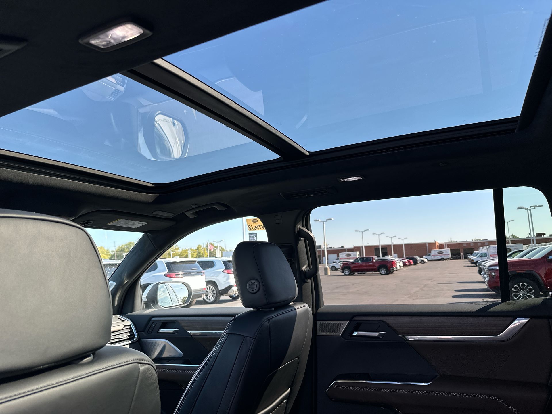 2027 GMC Acadia Denali Ultimate