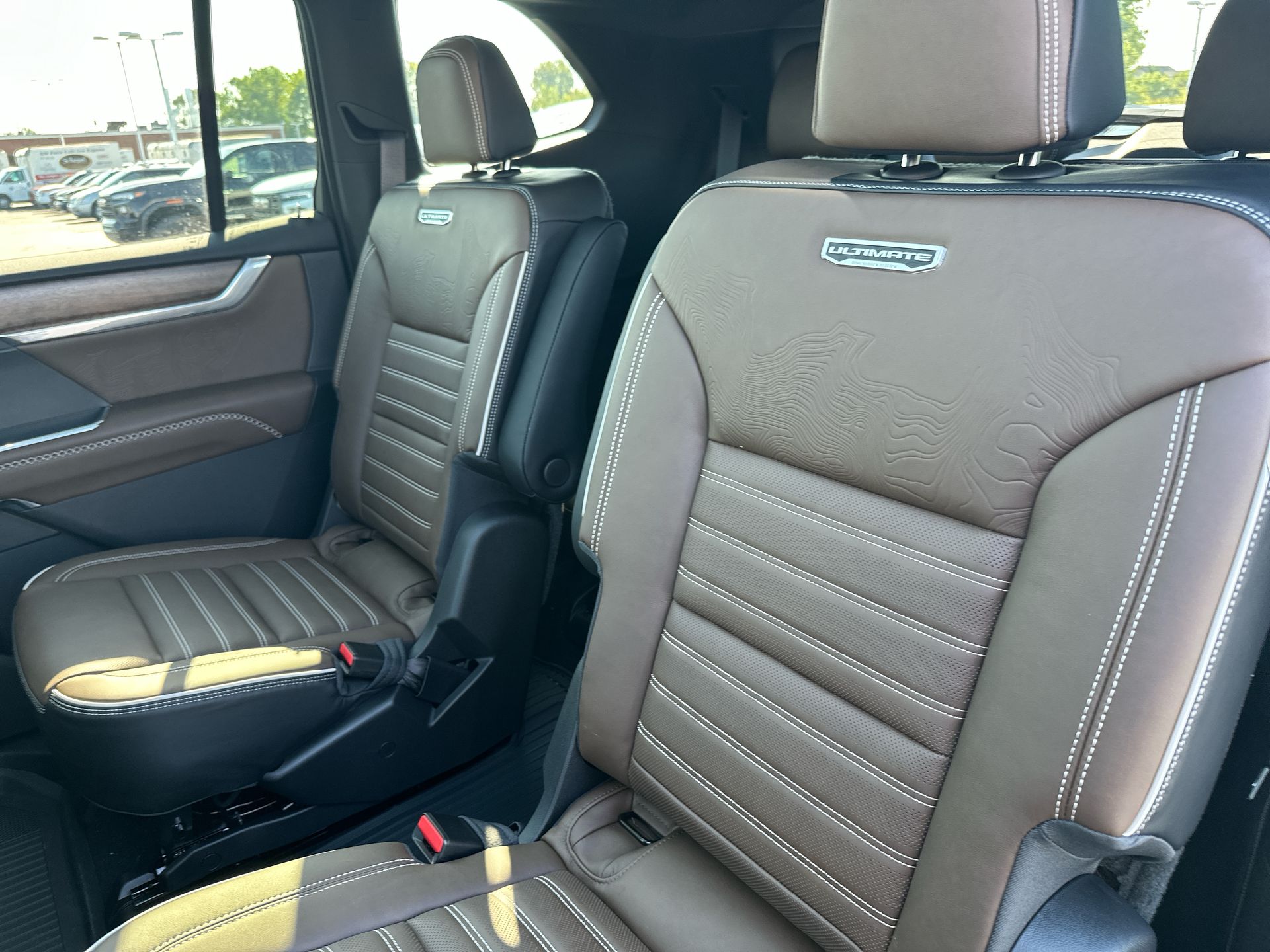 2027 GMC Acadia Denali Ultimate