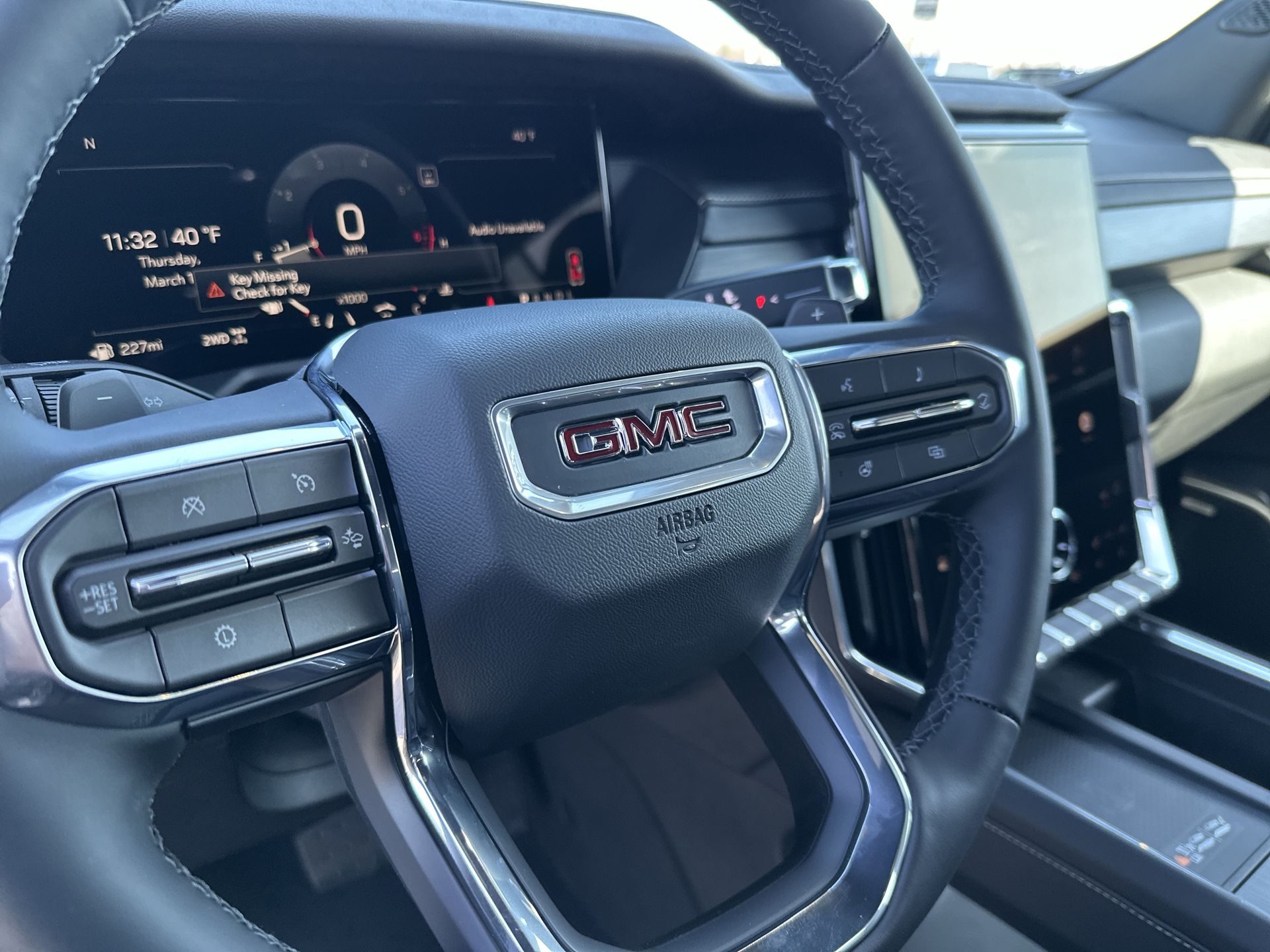 2026 GMC Acadia Elevation