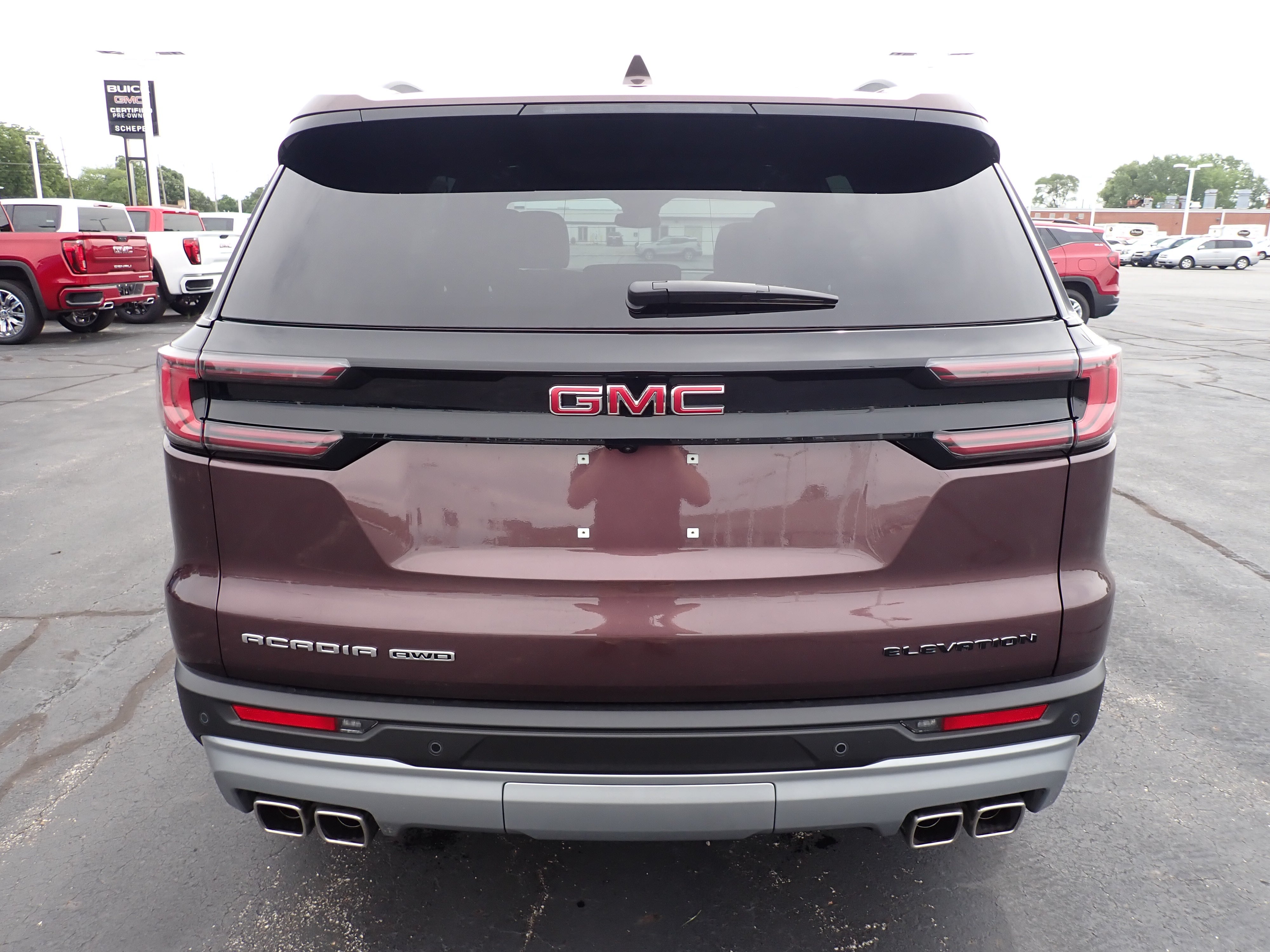 2026 GMC Acadia Elevation