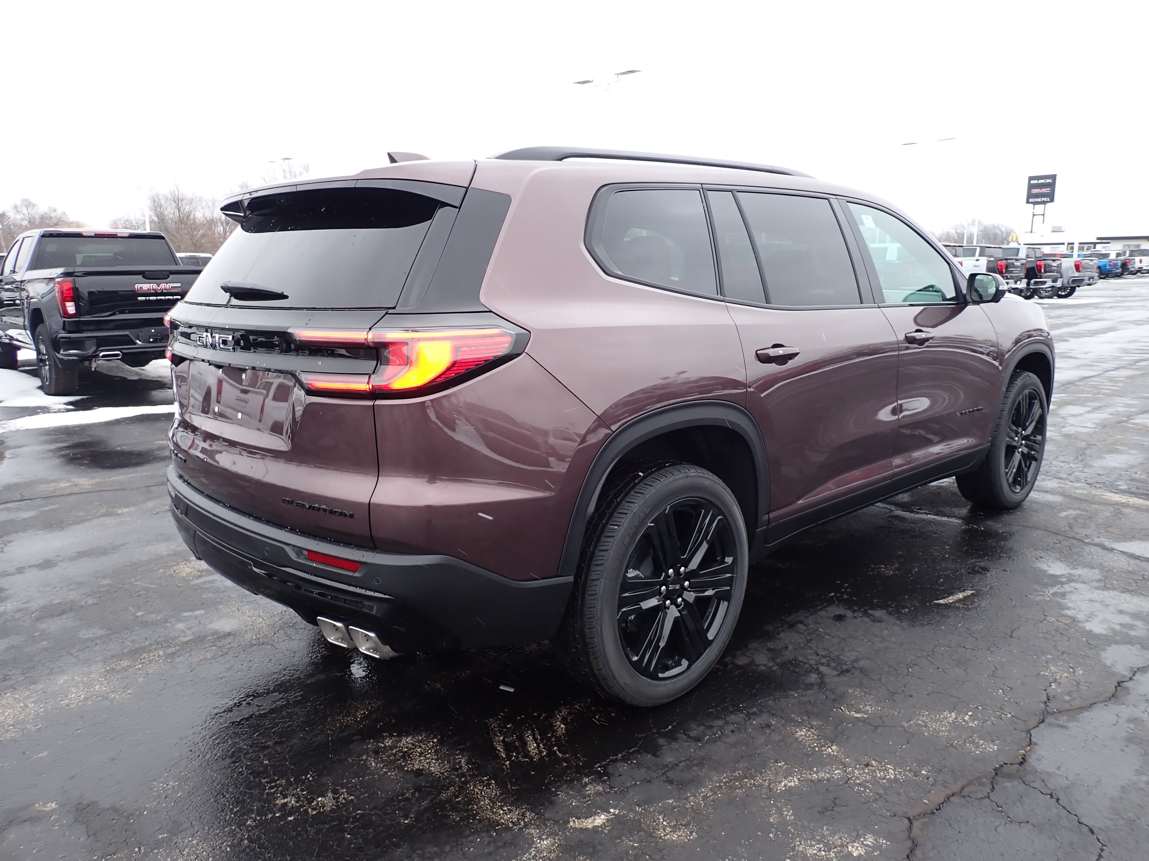 2026 GMC Acadia Elevation