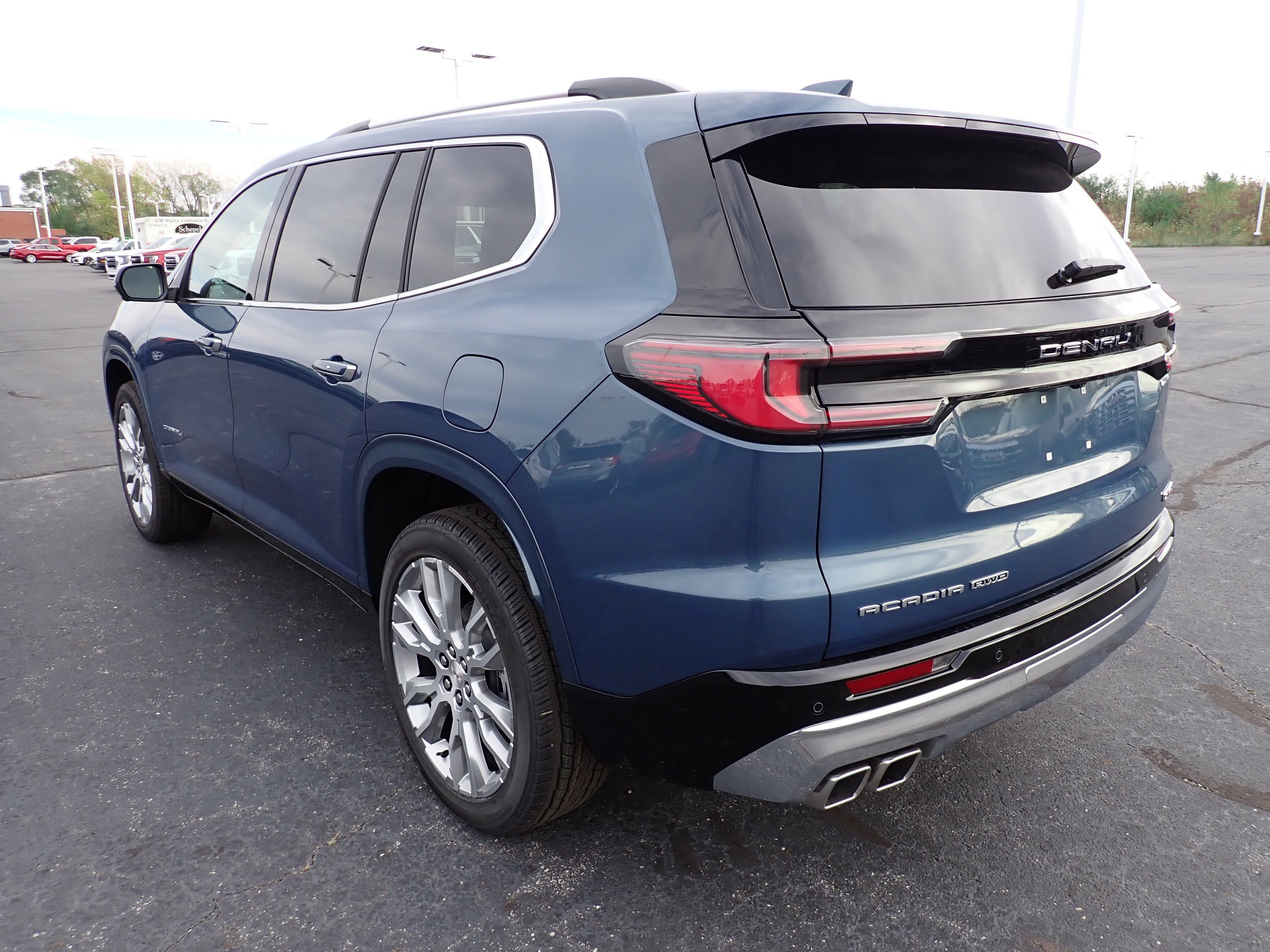 2026 GMC Acadia Denali