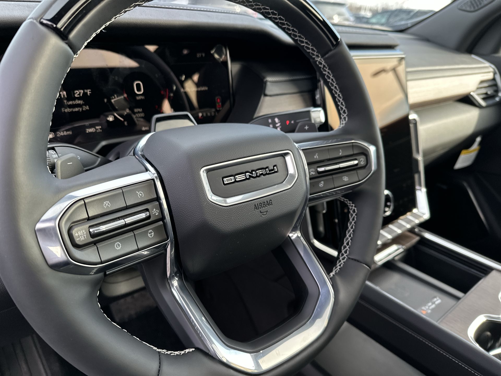 2026 GMC Acadia Denali