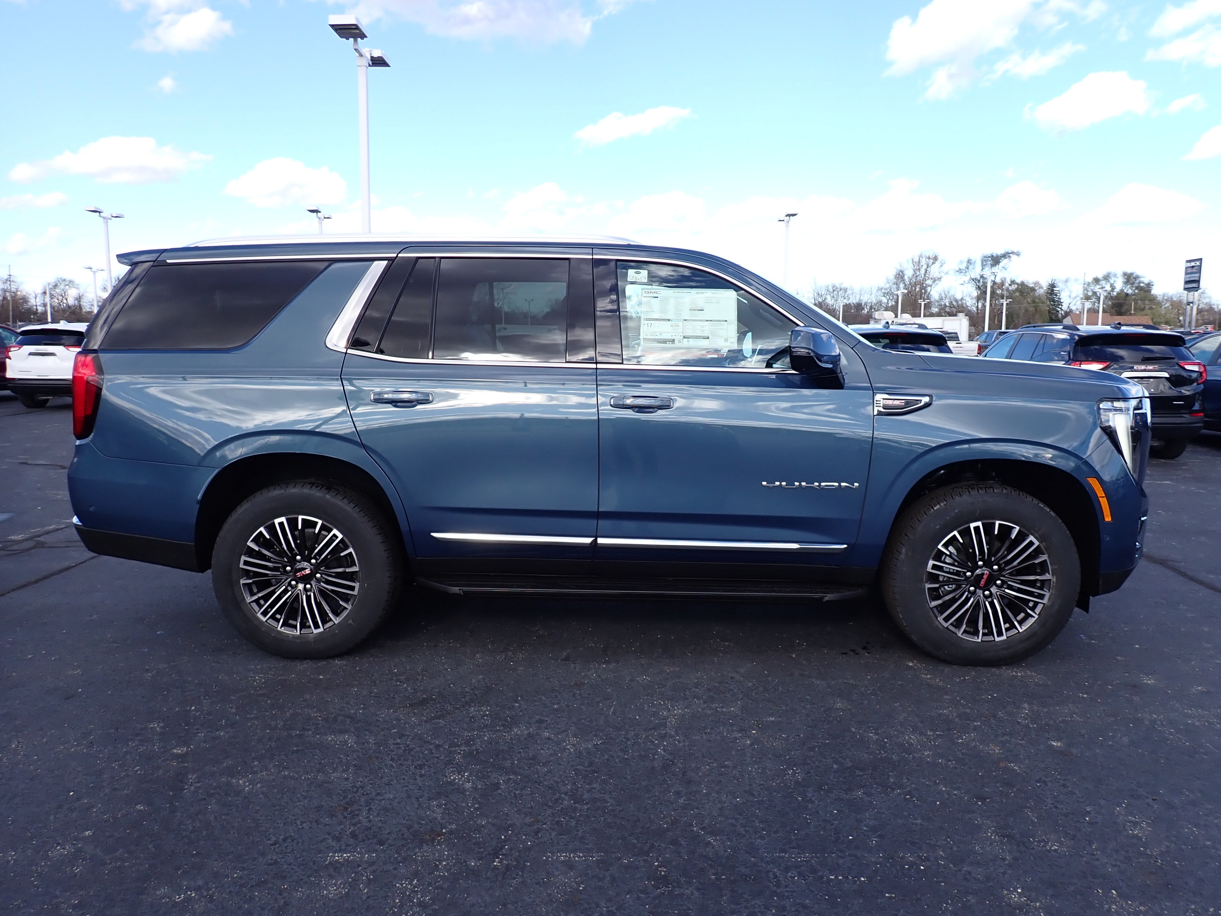 2026 GMC Yukon Elevation