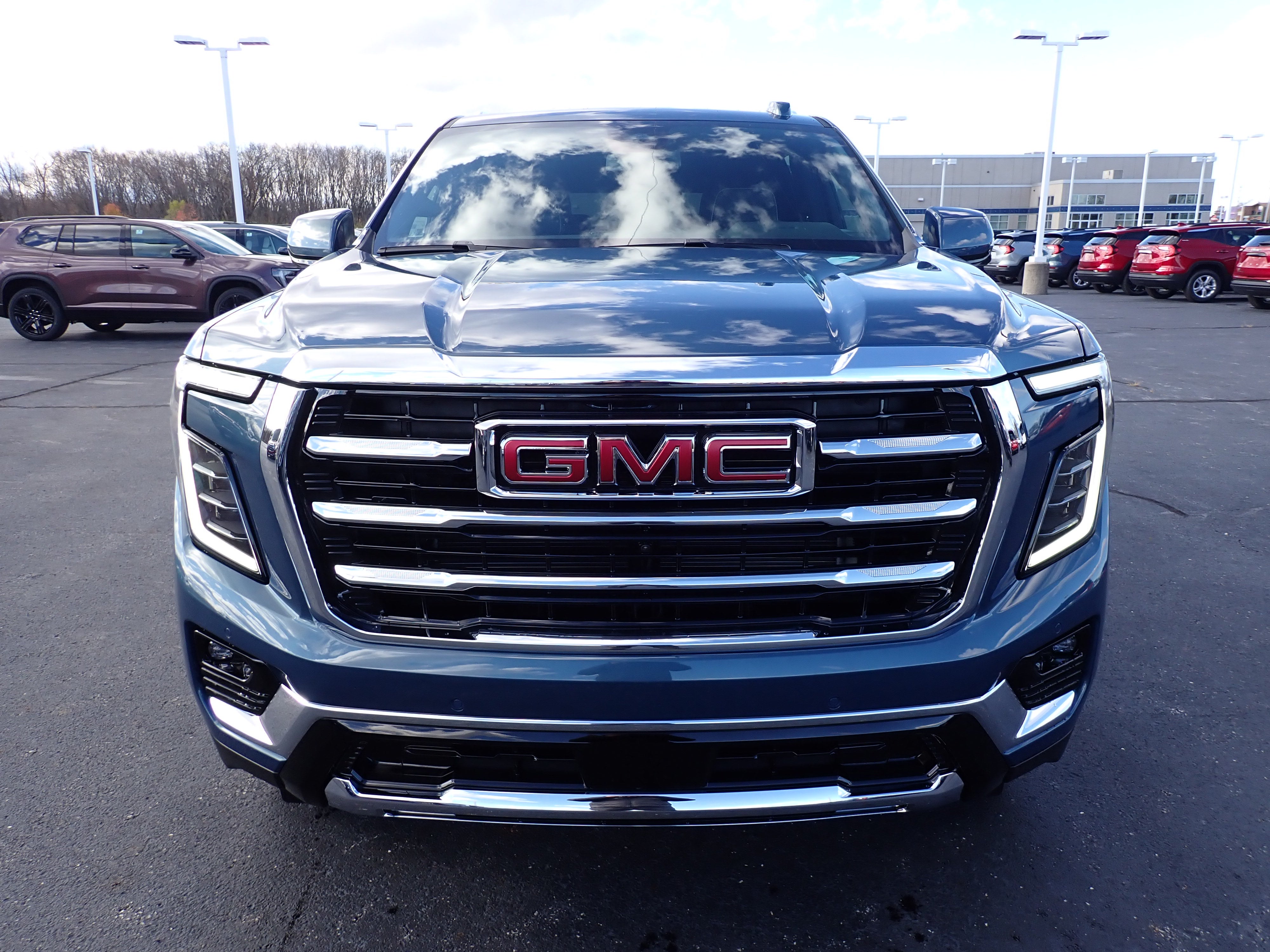 2026 GMC Yukon Elevation