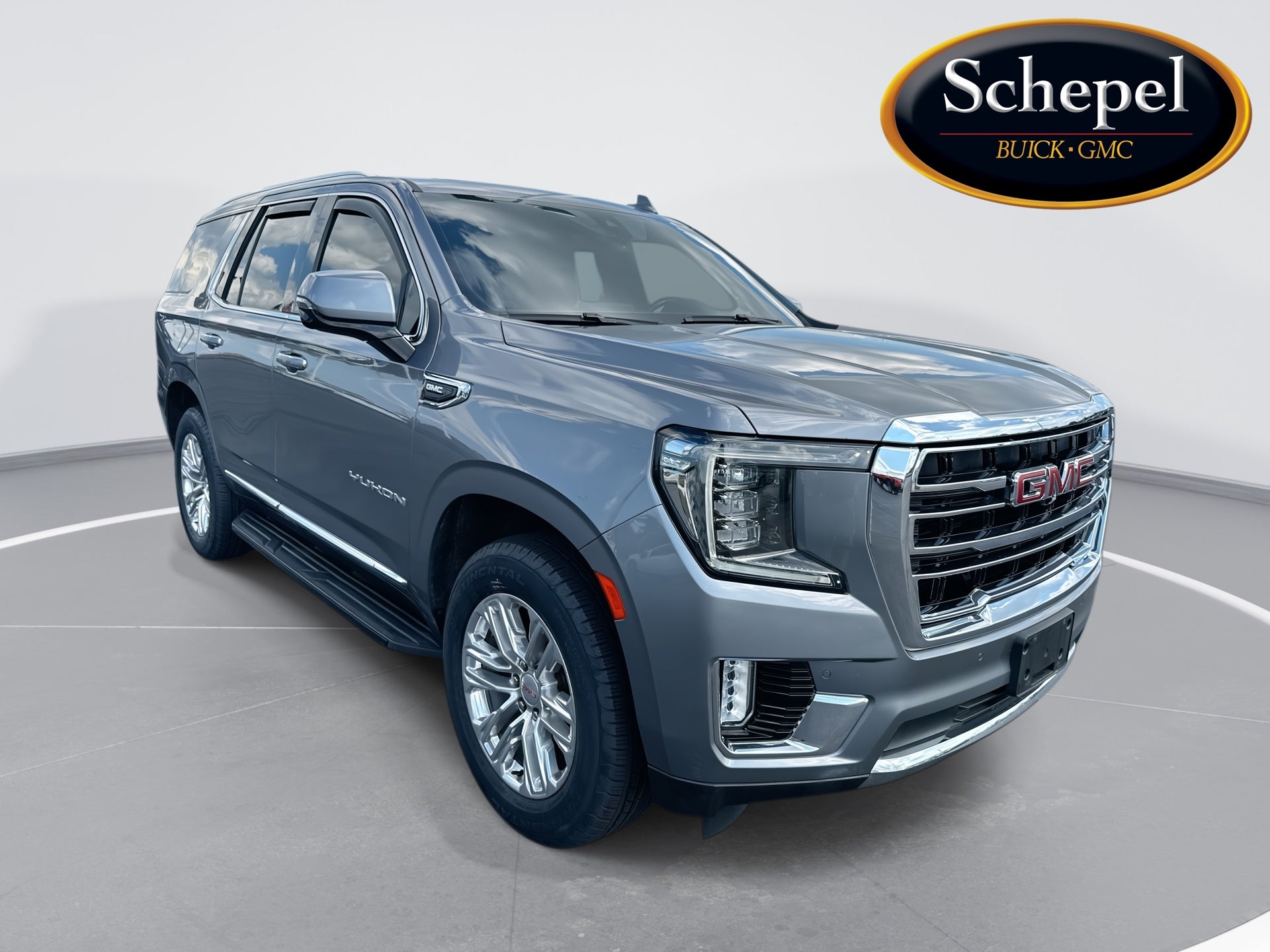 2021 GMC Yukon SLT
