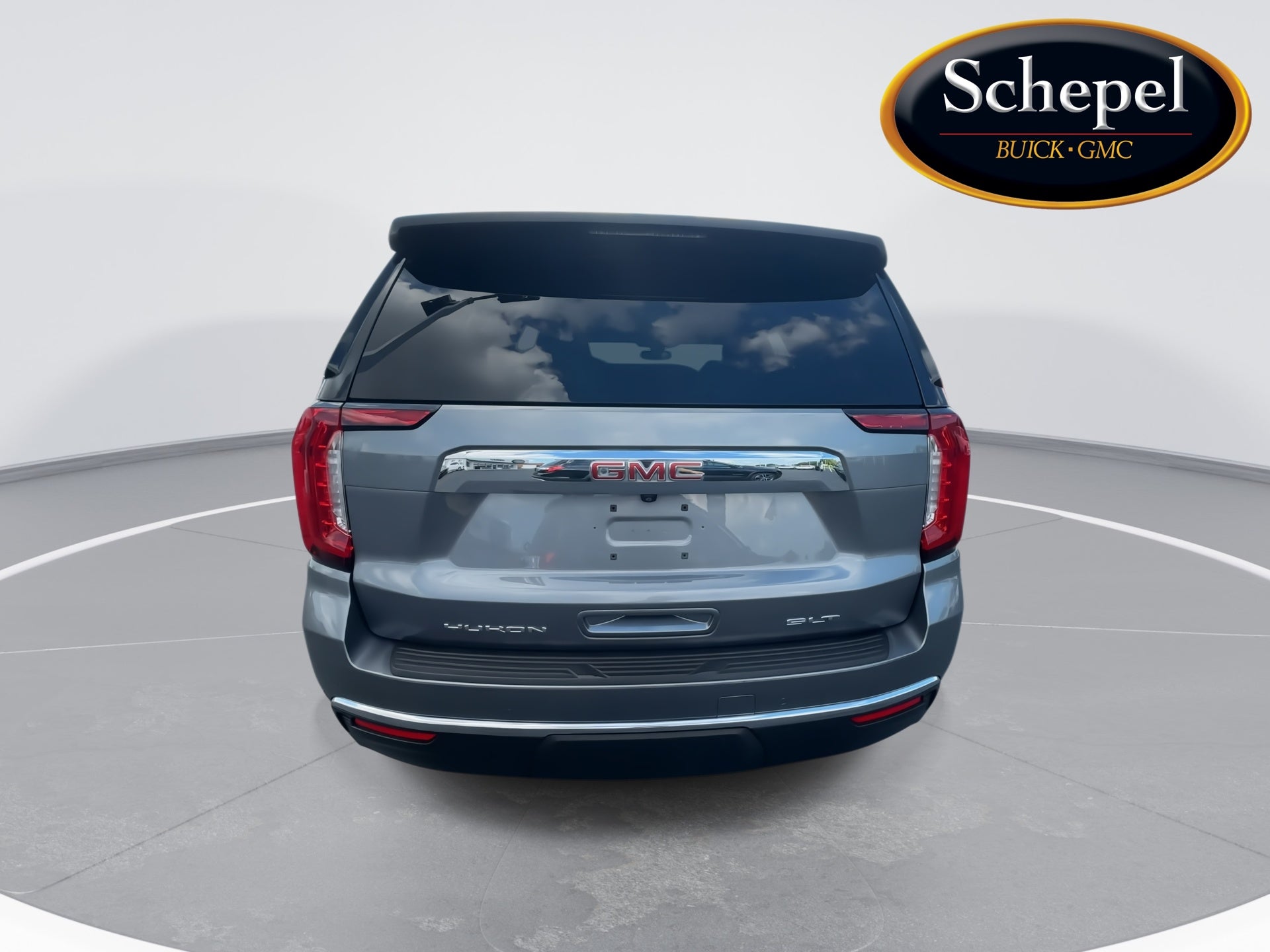 2021 GMC Yukon SLT