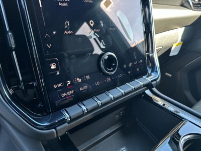 2027 GMC Yukon AT4
