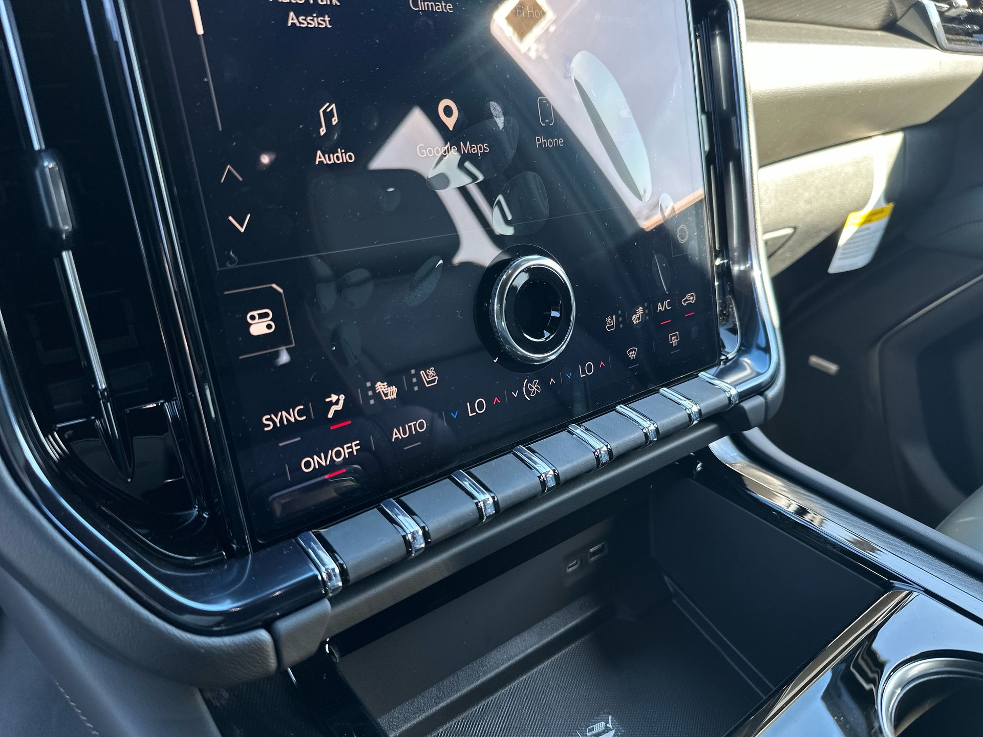 2027 GMC Yukon AT4
