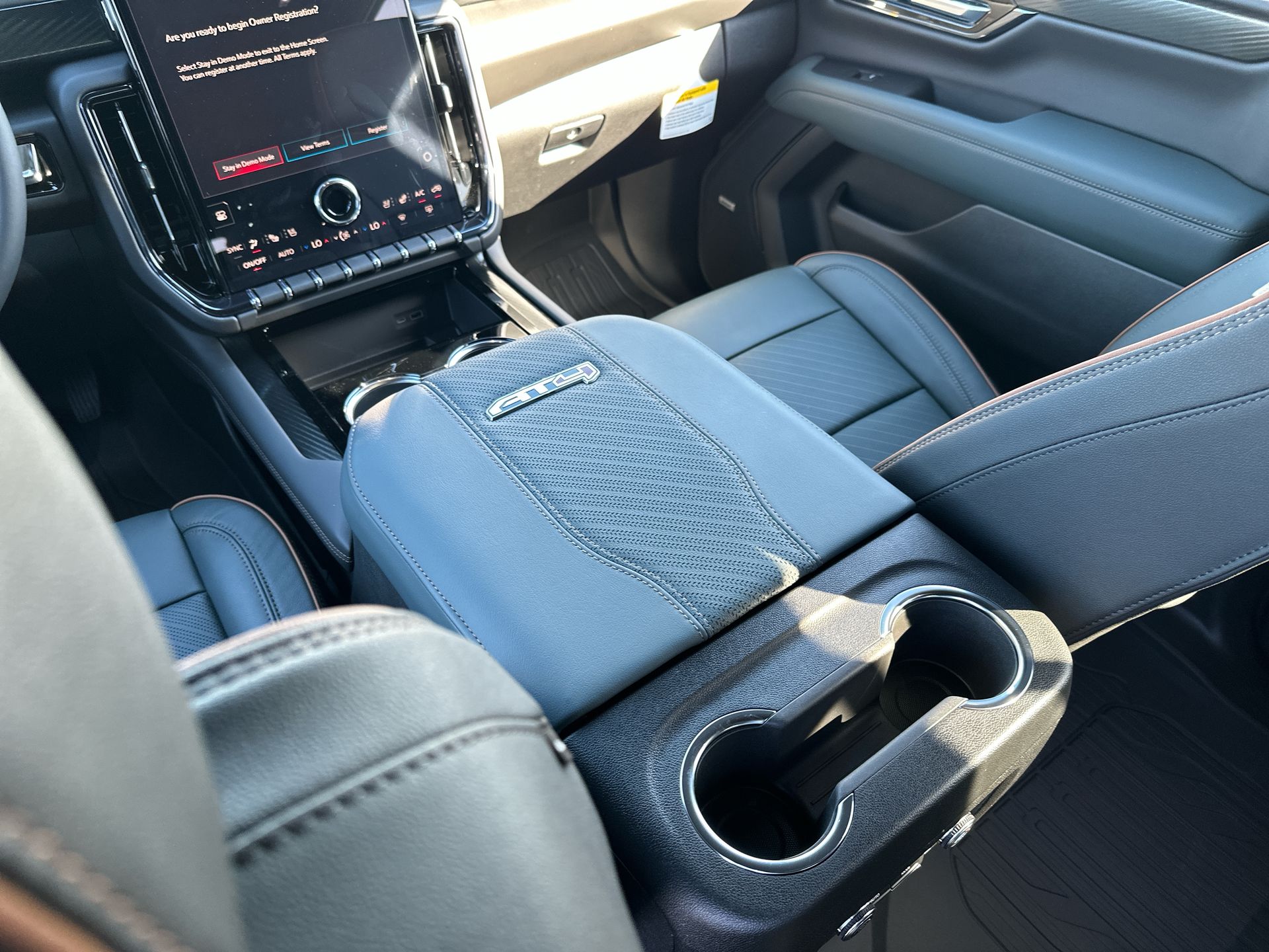 2027 GMC Yukon AT4