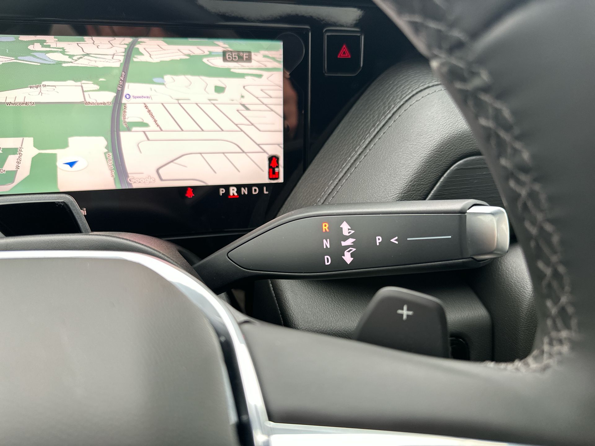 2027 GMC Yukon Denali - Photo 19