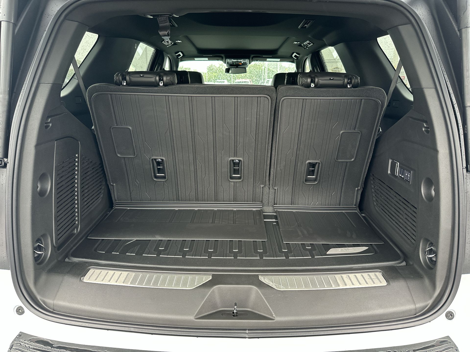 2027 GMC Yukon Denali