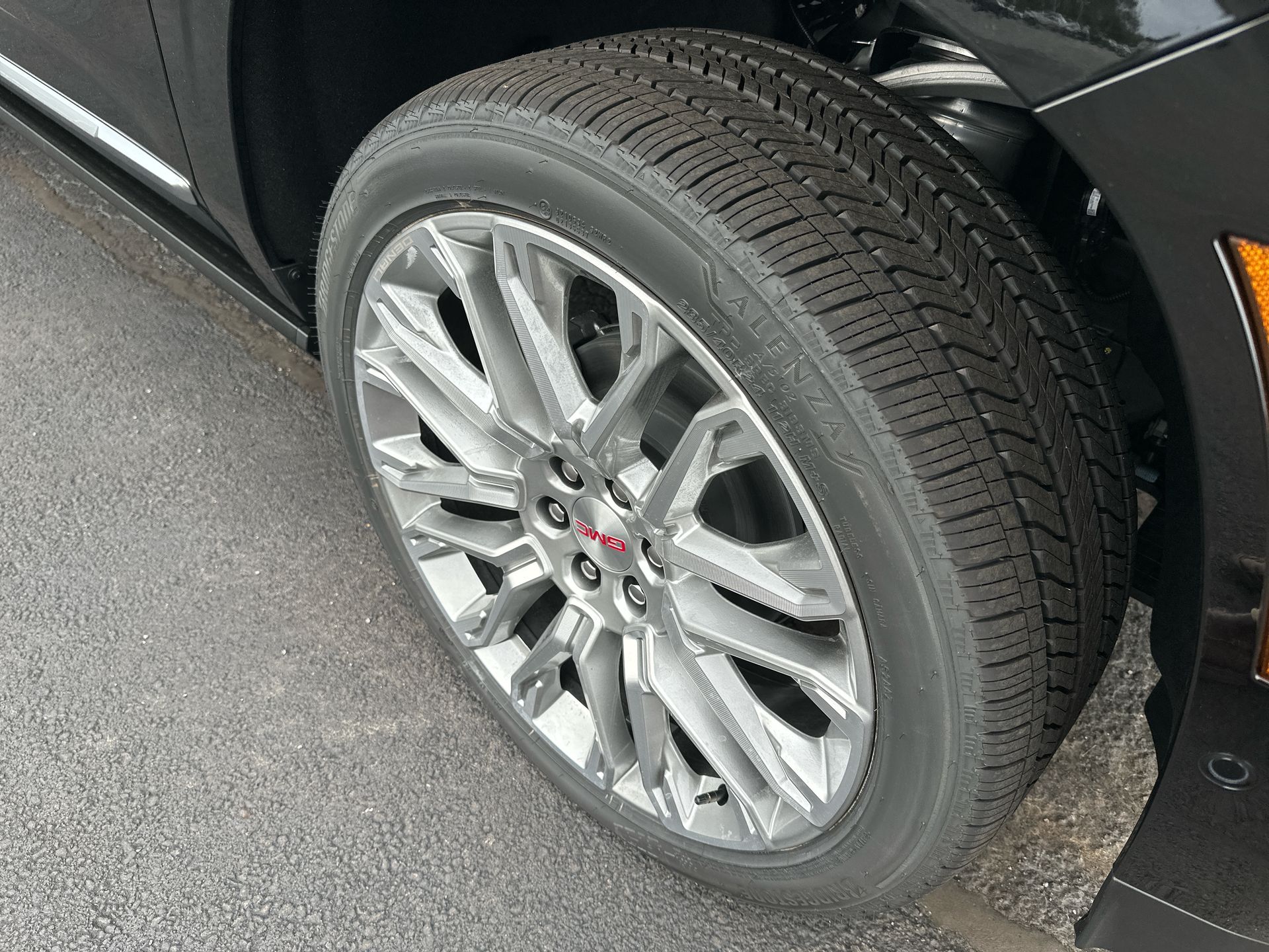 2027 GMC Yukon Denali