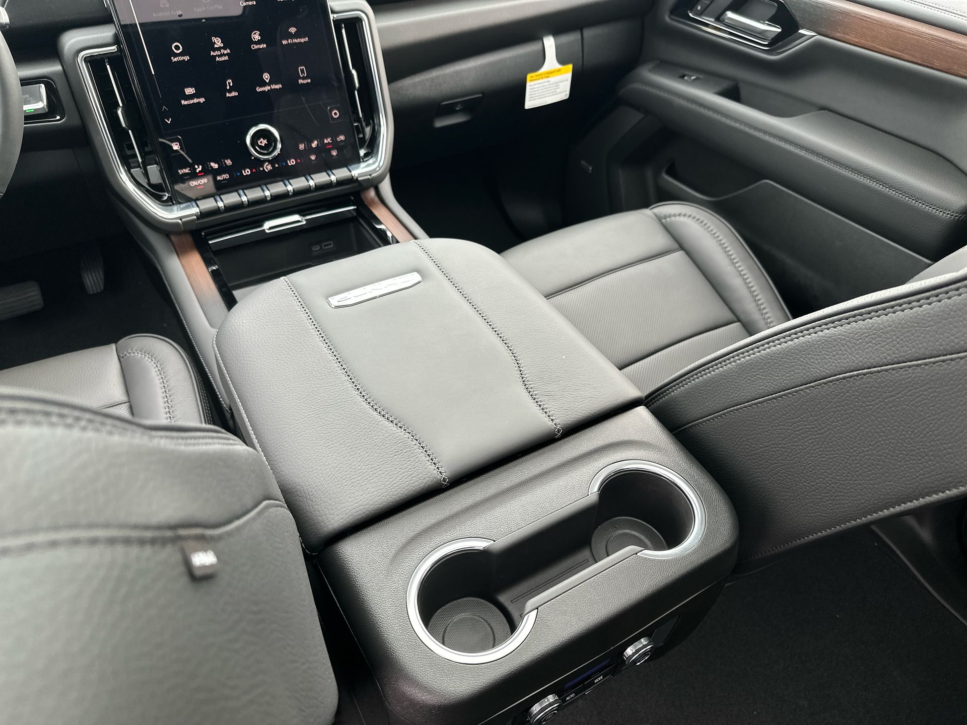 2027 GMC Yukon Denali